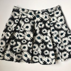 F21 Pleated Floral Skirt | Size 26 (Small)